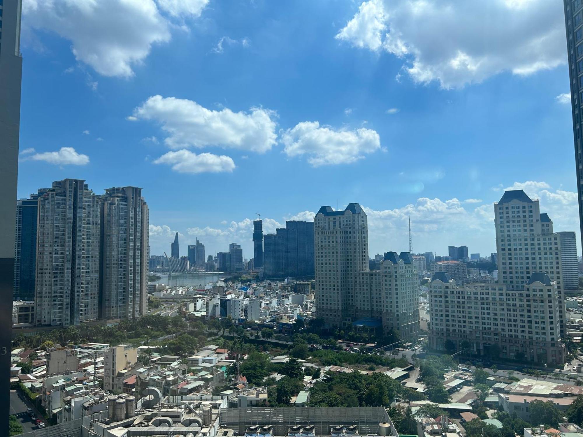 Luxhomes Saigon - Vinhomes Central Park 호치민 외부 사진