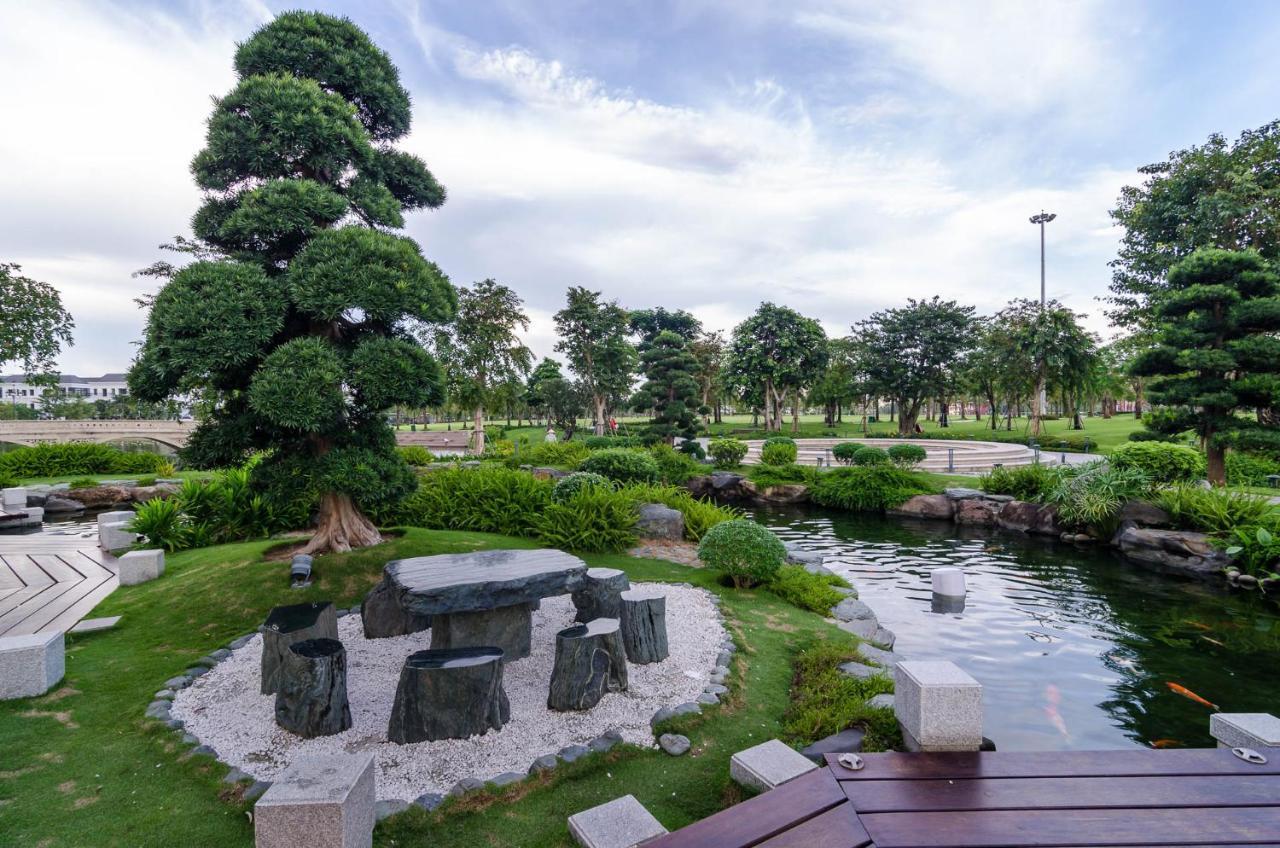Luxhomes Saigon - Vinhomes Central Park 호치민 외부 사진